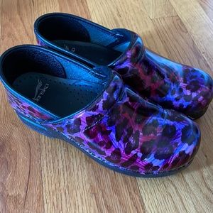 Dansko clogs size 38